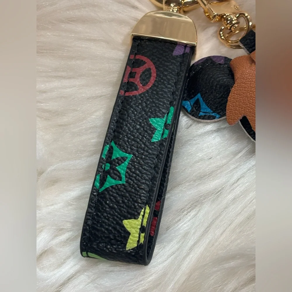 Mouse Faux Leather Keychain with screwdriver